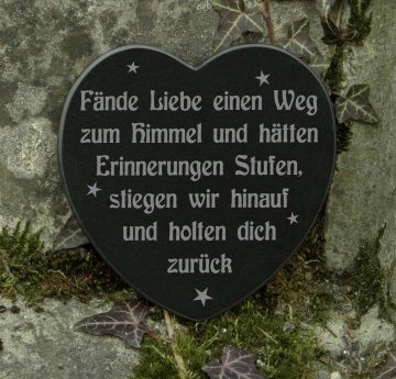 2671.180721.004116_herzmarmorplattestufenhimmelzugeschnitten