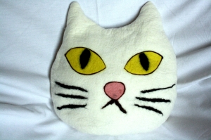 2690.181203.165319_katzenkissen1