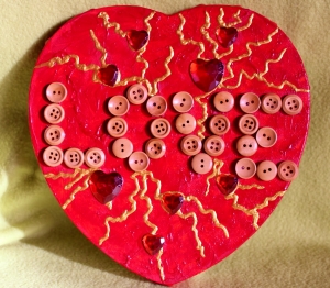 Acrylbild Collage LOVE  Herz Herzbild Valentinstag Geschenk Muttertag Acrylbild  Bild auf herzförmigem Keilrahmen 