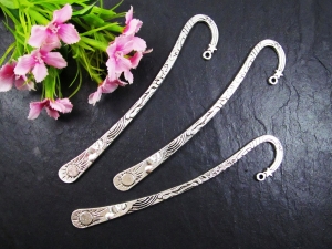 10 Lesezeichen / Bookmarks Rohlinge, Feder 'Sonne / Sterne', Farbe silber antik