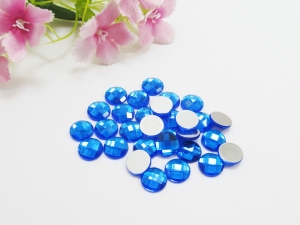 30 Cabochons aus Acryl, 8mm, facettiert, Farbe blau