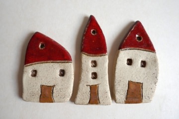 Geschenkanhänger-Set HÄUSCHEN Baumschmuck, Handgefertigte Geschenkanhänger aus Keramik