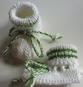 ♥Baby-Strickschuhe sie sind handgestrickt mit einer Sohlenlänge von 9,5 cm♡