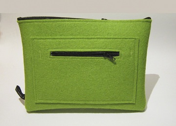 3755.180808.215115_universaltasche_filz_gruen1