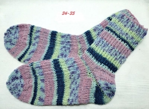  handgestrickte Socken, Grösse 32/33,   1 Paar     rosa-grau gestreift, Sockenwolle  