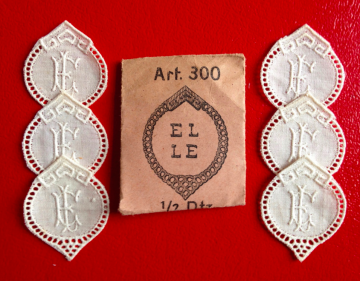   ★  EL/LE  MONOGRAMME ANTIK ★ 6 Stück gestickte weiße vintage Buchstaben Wäschezeichen zum Aufnähen   