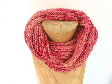 3966.180730.114350_kinder-loop-schal-beere-color1oly