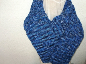 Herrenschal★Strickschal★in schönen Blautönen★mit 7 Zöpfen★handgestrickt★
