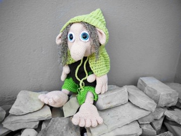 3989.180709.094354_00troll01aa