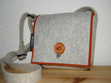 4090.180708.205004_dirndlweiorangekaffee