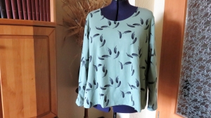  Shirt, wie es beliebt, mit und ohne Rollkragen 