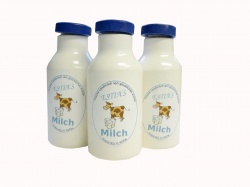 Milchflaschen aus Holz, Kaufladenzubehör