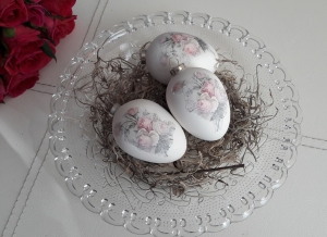 4484.190321.202500_dekoeiersethngendrosen1
