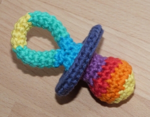 4597.190130.142922_schnullerbunt4