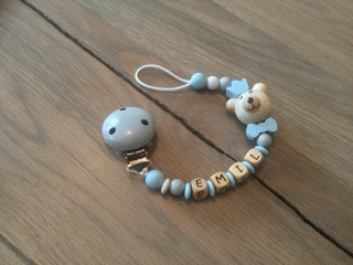 Individuell gefädelte Schnullerkette  personalisiert