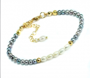 Armband Süßwasserperlen Perlenarmband weiß anthrazit Vergoldet Pyrit Edelsteine - Armband Steinreich und Schoen
