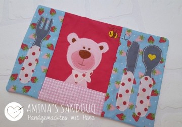 5232.180723.223635_kindertischsethandgemachtaminassandouq