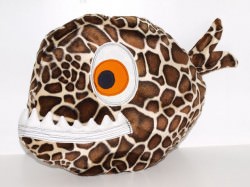Fisch Kissen, Piranha Autsch, Dekokissen, Fischform Kissen aus Kunstfell