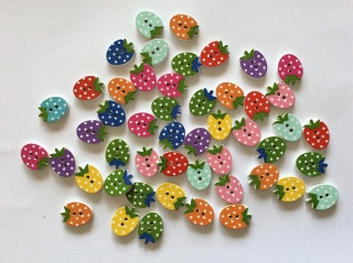 Knöpfe Holzknöpfe Erdbeerknöpfe Obstknöpfe * bunte Mischung