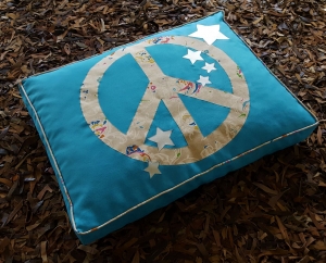 5987.181102.051209_starsandpeace4