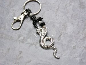 Schlüsselanhänger, Kobra, Schlange, Reptil, Echtleder, Karabinerhaken, Geschenk für Männer
