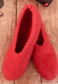 9430.190127.093214_rotefilzschuhe