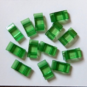 10x Trägerperlen aus Acryl mit zwei Fädellöchern, grün, zum Umfädeln mit Delicas oder Rocailles, für Ketten, Armbänder, Anhänger usw. 9647.190331.173301_tpgrn